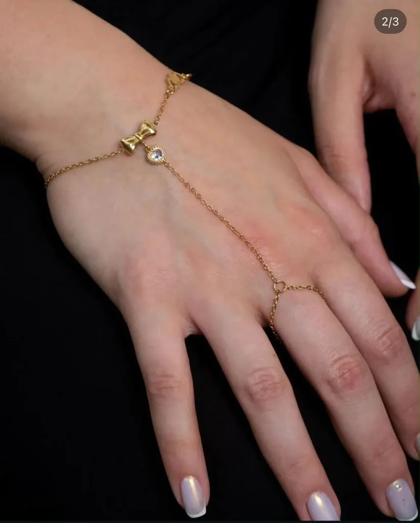 Bow hand Chain